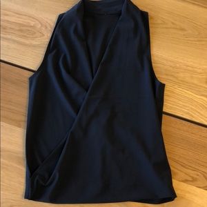 LULULEMON Sleeveless wrap tank